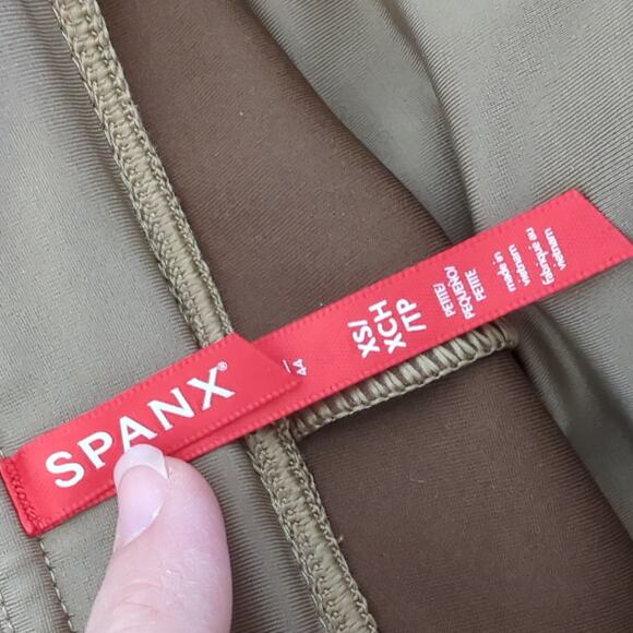 Spanx Womens Pants XS Faux Suede Piping Ankle Leggings Brown Caramel - Picture 3 of 6